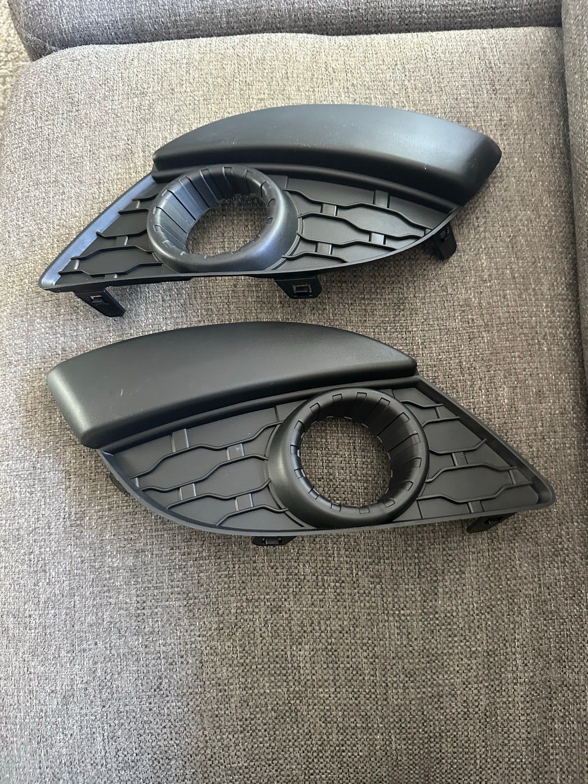 Renault Twingo mistlamp kapjes voor in de voorbumper, Ophalen, Nieuw, Renault
