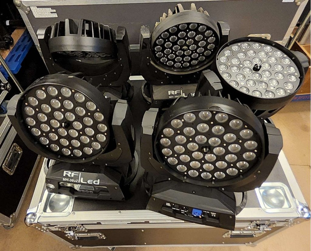 5x RF-LED Movinghead 36 x 10W RGBW met zoom functie in case, Ophalen, Geluidgestuurd, Vestastraat 2 6468 EX Kerkrade Nederland