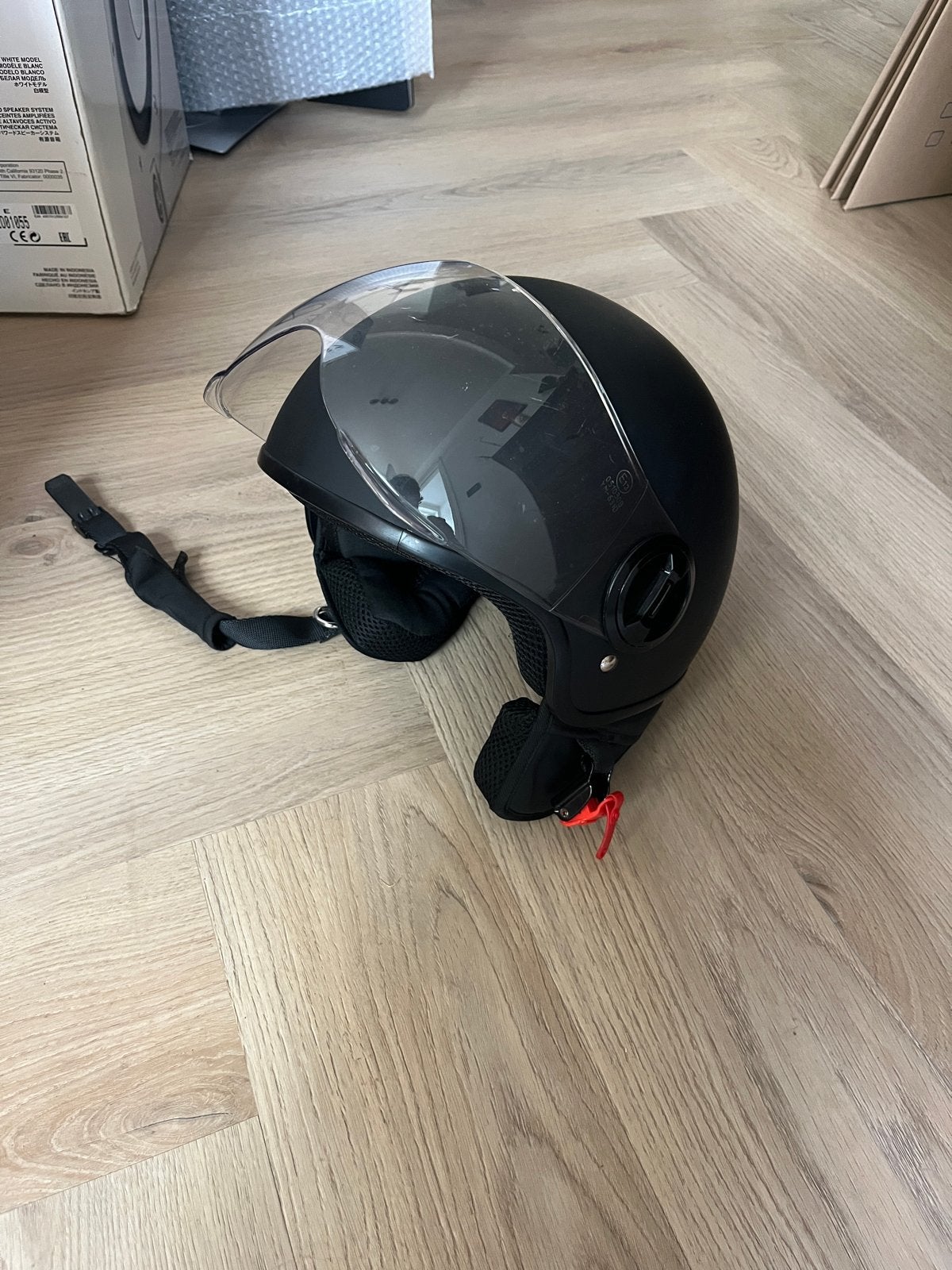 Zwarte scooterhelm met vizier, Ophalen of Verzenden, Gebruikt, Medium