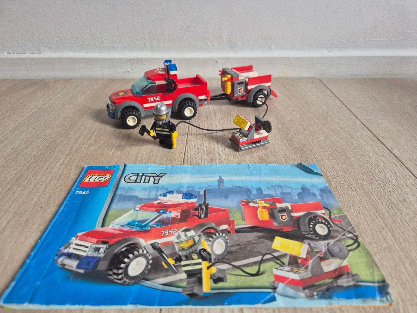 LEGO City Brandweer Pick-up Truck 7942 met Trailer, Lego, Ophalen of Verzenden, Inclusief instructies, Complete set