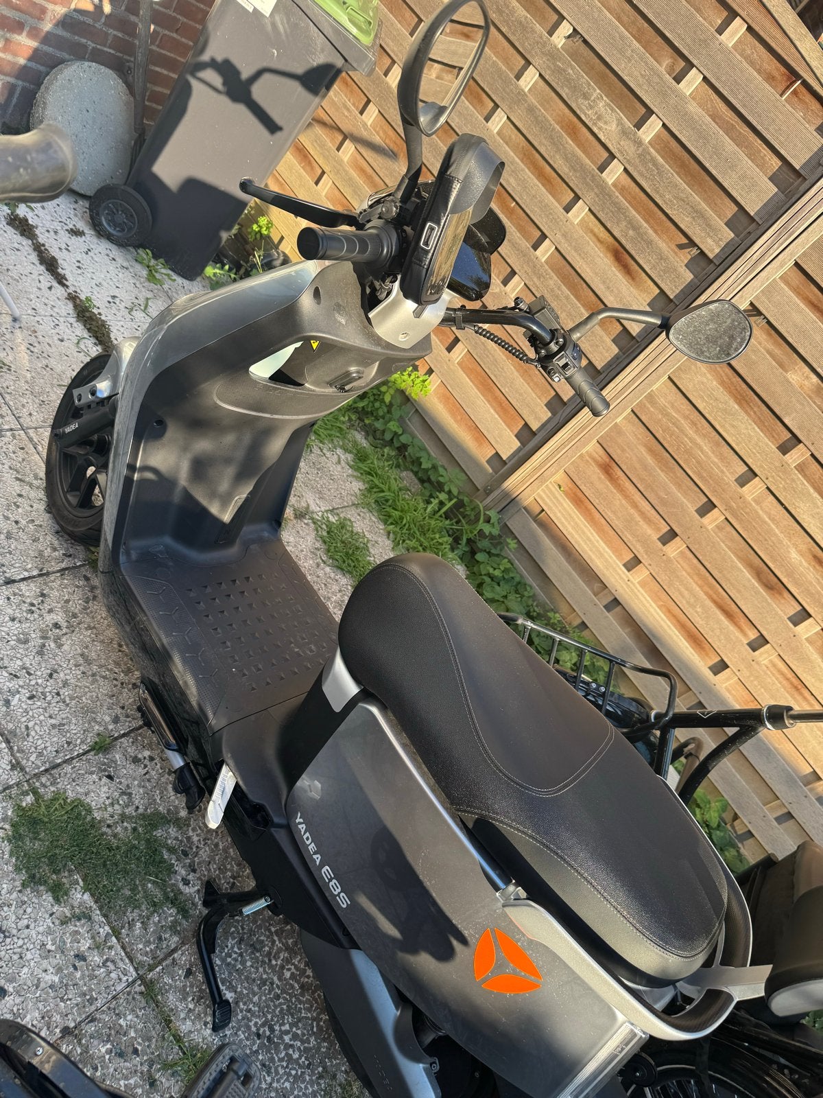 Elektrische Scooter - Yadea E8S - Amsterdam - Osdorp, Elektrisch, Zo goed als nieuw, Ophalen, Overige merken