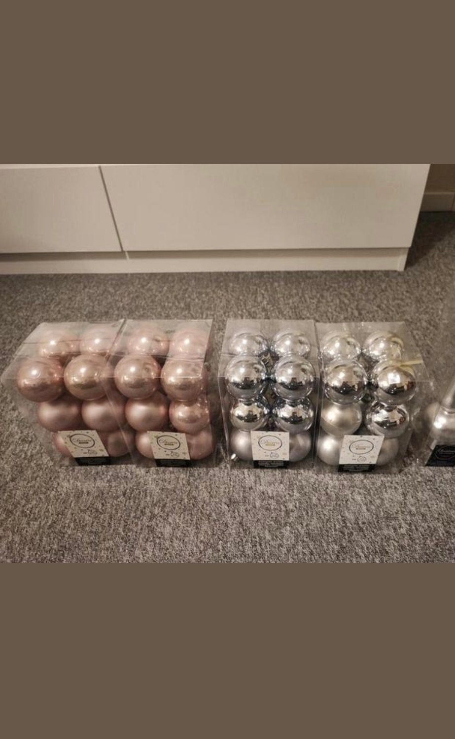 kerstballen en piek, Ophalen, Zo goed als nieuw