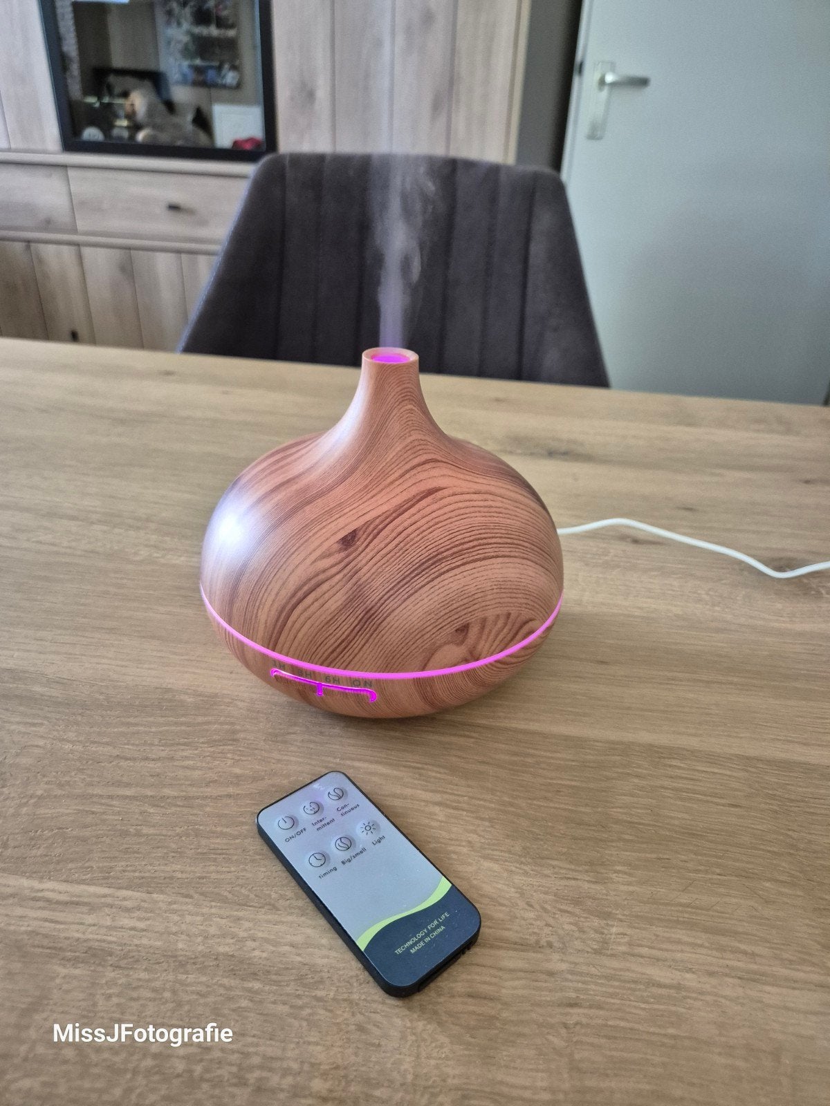 Aroma diffuser met afstandsbed. Nieuwstaat, Ophalen of Verzenden, Zo goed als nieuw, Bruin, Mediterraans
