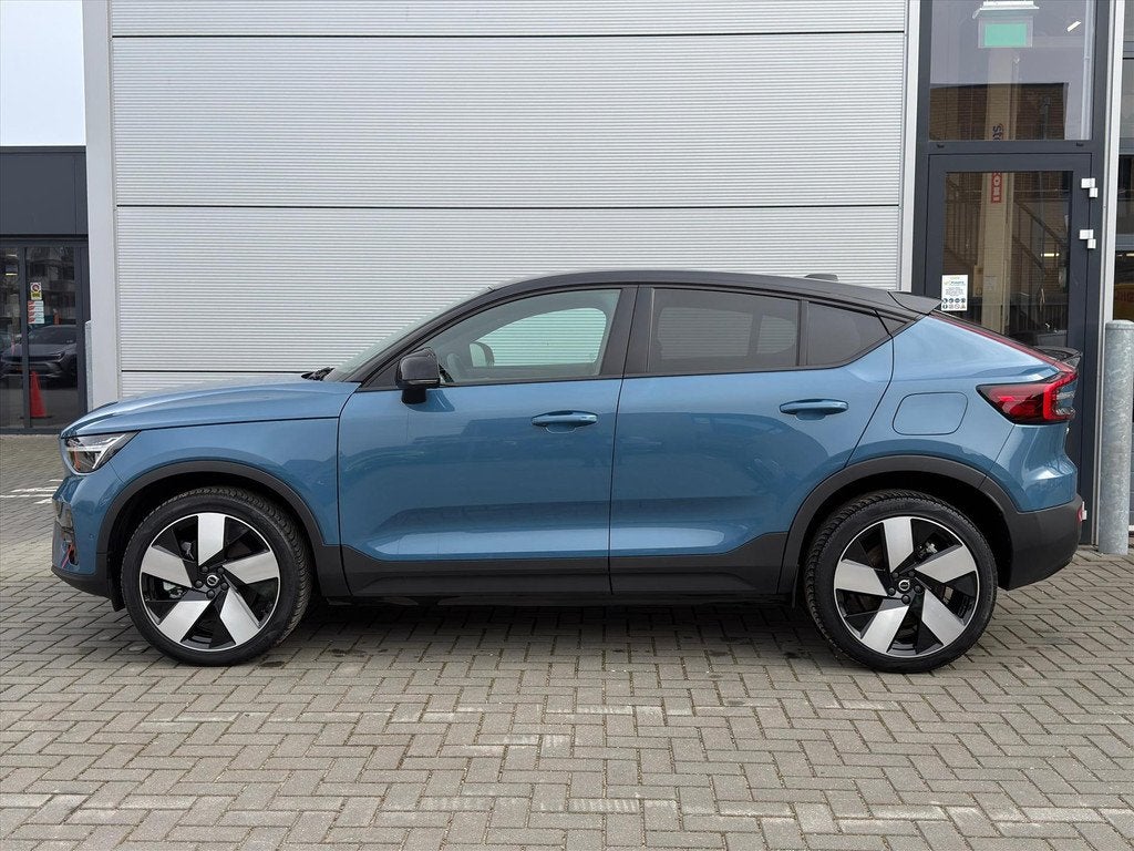 Volvo C40 Recharge Twin Pure electric 408pk Intro Edition |, Auto's, Zwart, Blauw, Origineel Nederlands, Vierwielaandrijving