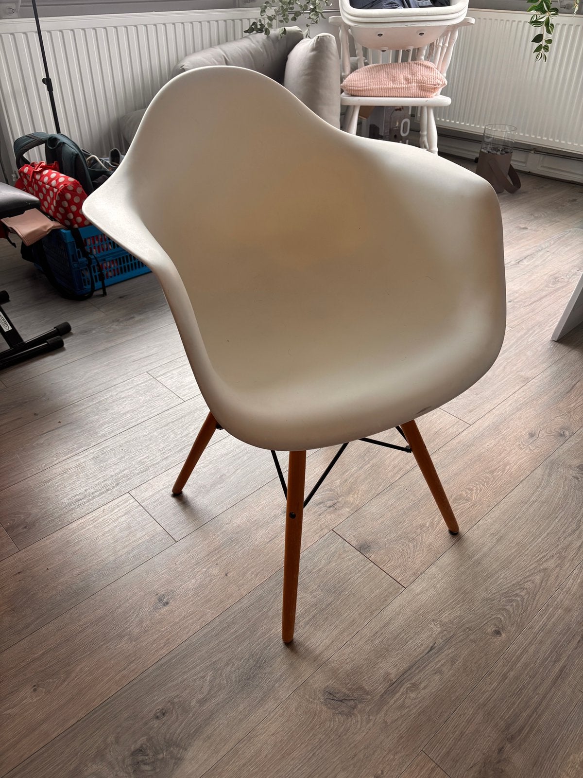4 witte kuipstoelen, Gebruikt, Wit, Vier, Ophalen