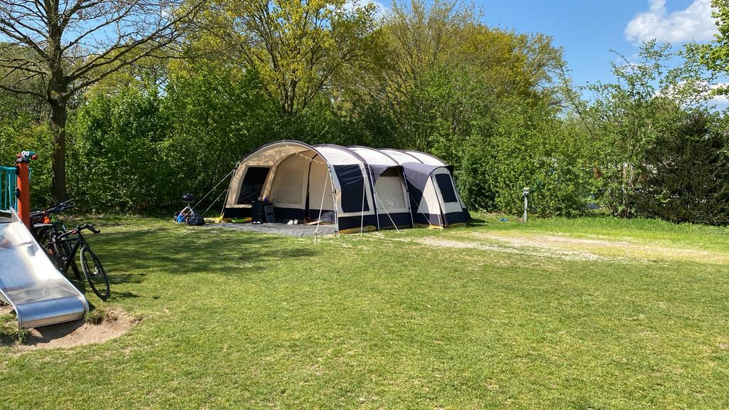 Obelink La Familia 6-persoons tent, incl. stokken, Ophalen, Gebruikt, Tot en met 6
