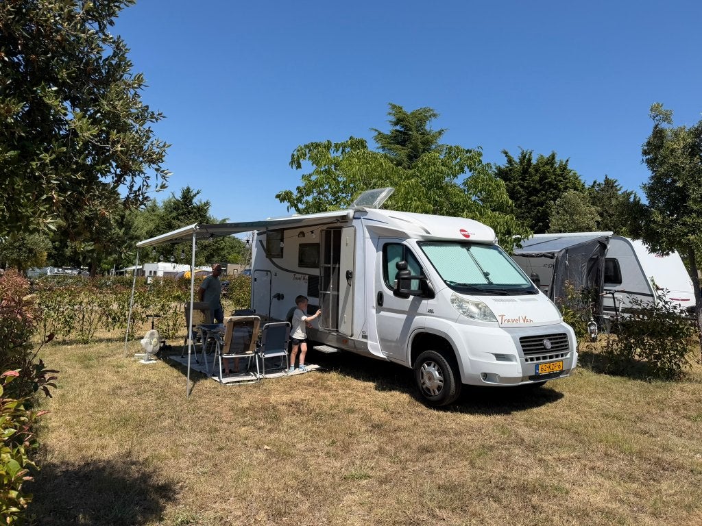 Bürstner T620 Travel Van | Levelsysteem | Luchtvering, Ringverwarming, Fiat, Luifel, 6 tot 7 meter