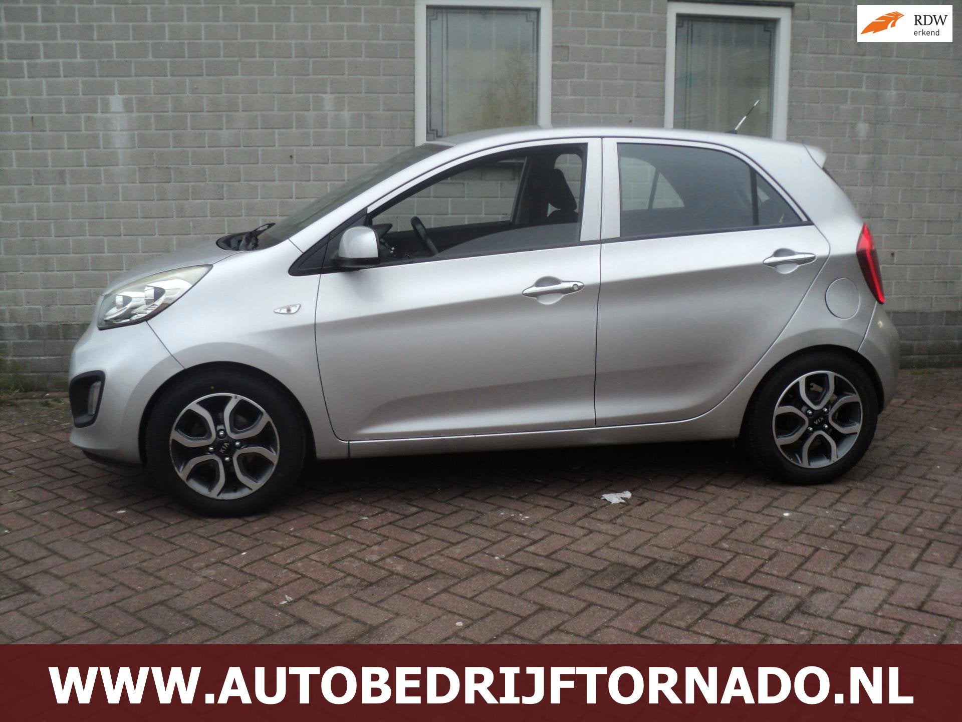 Kia Picanto 1.0 CVVT nette auto airco 5drs bj2014, Voorwielaandrijving, Gebruikt, 400 kg, Origineel Nederlands