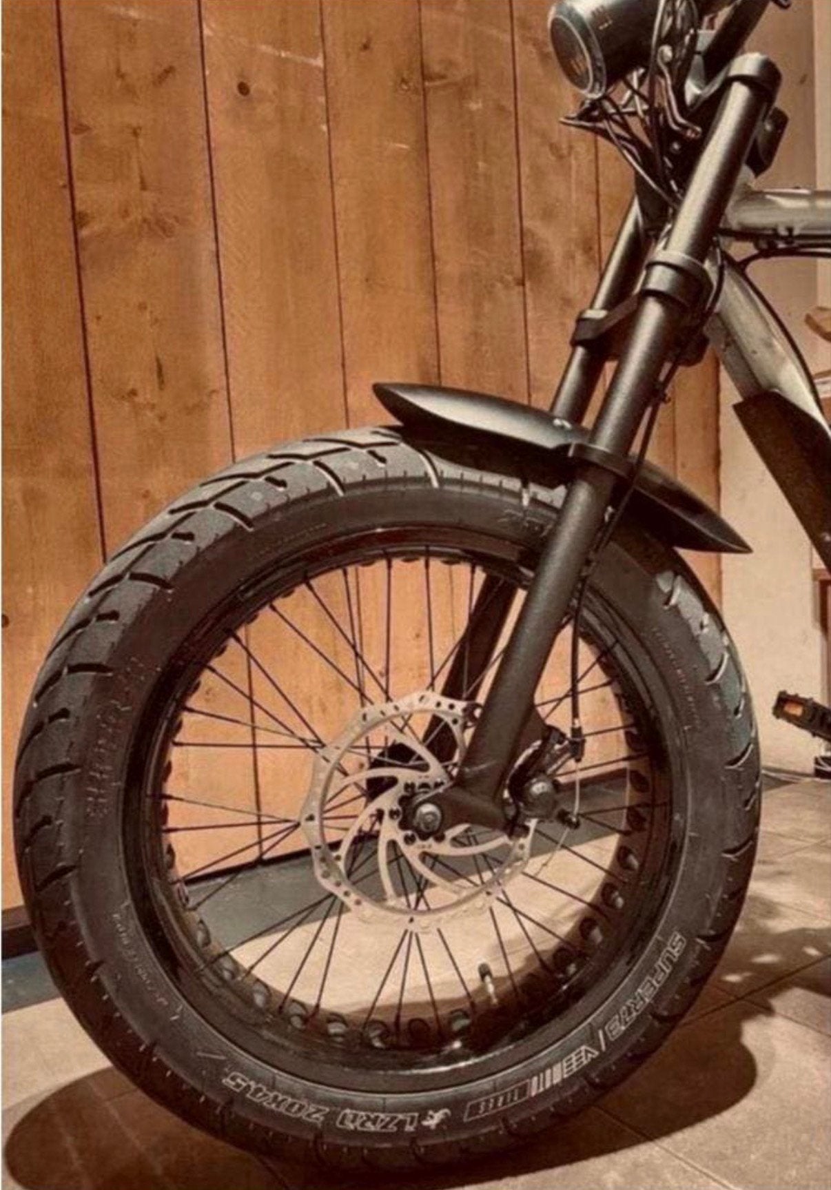 SUPER73 Custom Cafe Racer Front Fender ZX, Ophalen of Verzenden