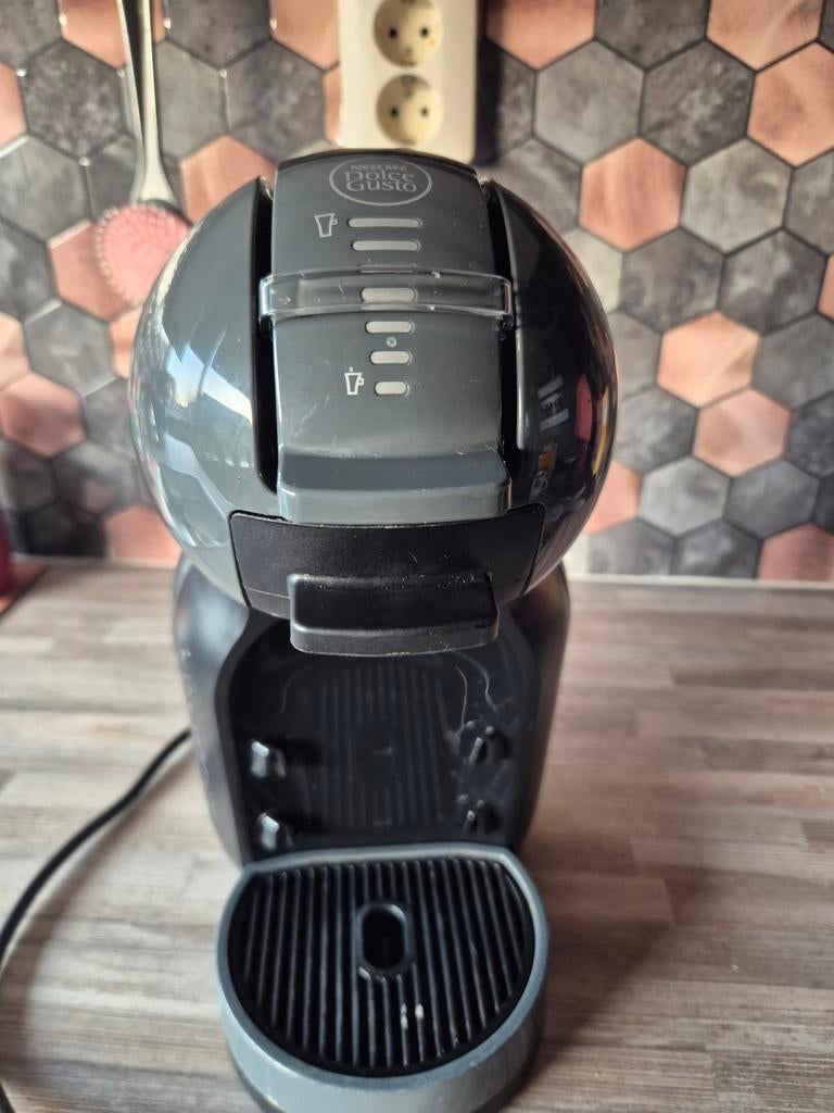 Dolce Gusto koffiezetapparaat, Ophalen