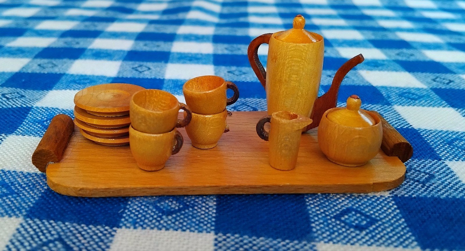 Vintage, miniatuur houten theeservies, Ophalen of Verzenden, Zo goed als nieuw