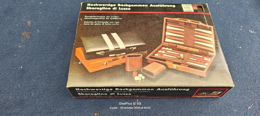 GEZELSCHAP SPELEN scrabble, 1x backgammon, Ophalen of Verzenden, Gebruikt