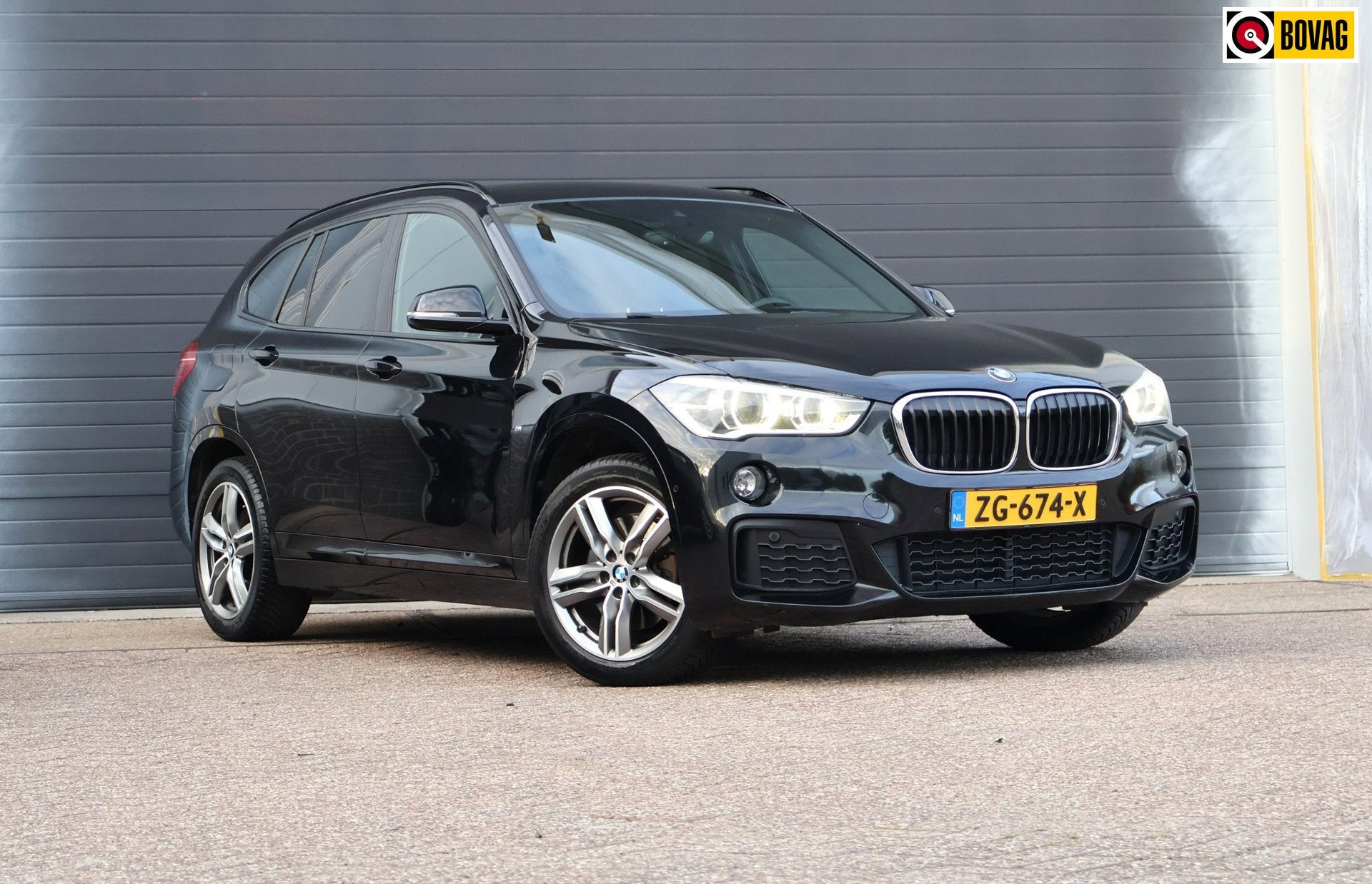 BMW X1 XDrive20i M Sport Alcantara/Navi/PDC/Luxe, 1998 cc, Gebruikt, 2000 kg, Alcantara