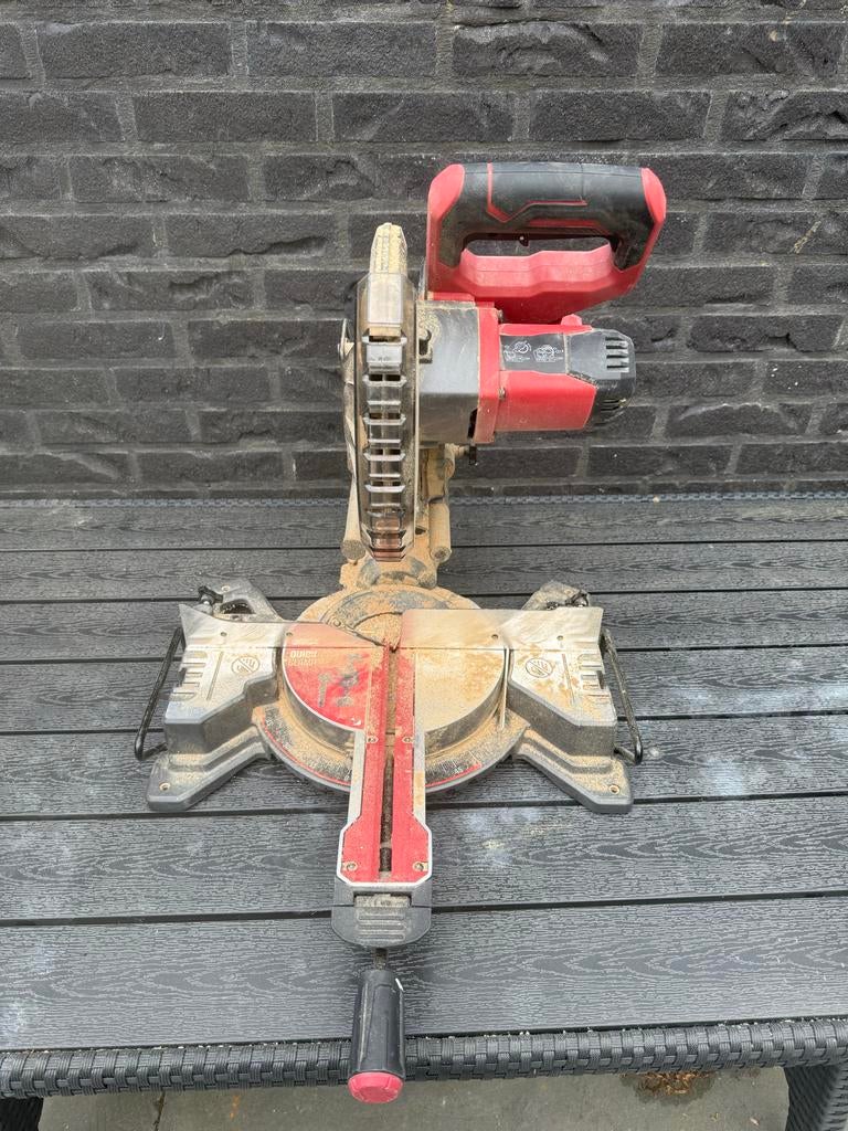 SKIL Accu Afkortzaag 18V (20V max) - 216mm, Ophalen of Verzenden, Gebruikt