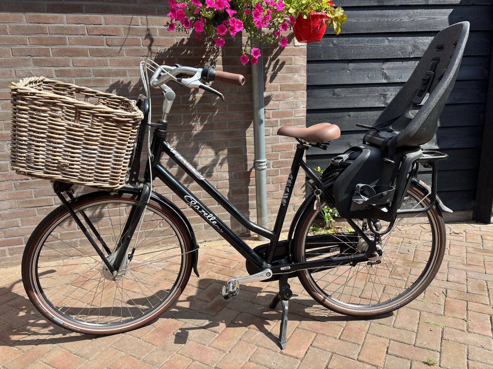 Gazelle Miss Grace met zo goed als nieuwe Yepp Thule zitje, Ophalen of Verzenden, Zo goed als nieuw, Gazelle, Versnellingen