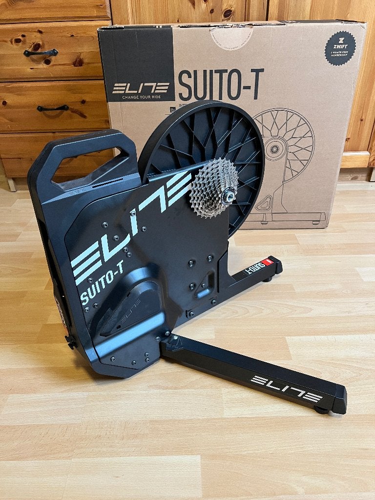 Elite Suito-T Smart Direct Drive Fietstrainer ZGAN, Sport en Fitness, Wielrennen, Ophalen of Verzenden, Zo goed als nieuw, Overige typen