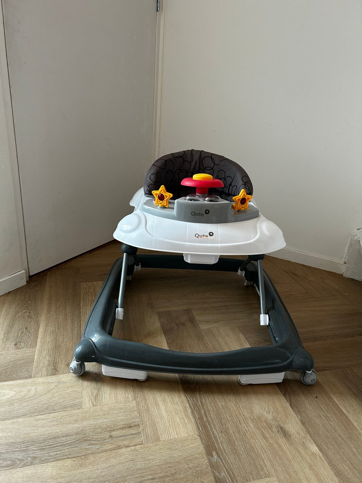 Babypark loopstoeltje - Zo goed als nieuw, Kinderen en Baby's, Overige Kinderen en Baby's, Ophalen, Zo goed als nieuw