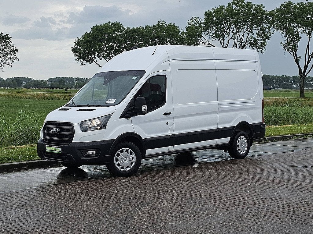FORD TRANSIT 2.0 l3h3 fwd nieuw model, Auto's, Gebruikt, Euro 6, Stoelverwarming, Wit