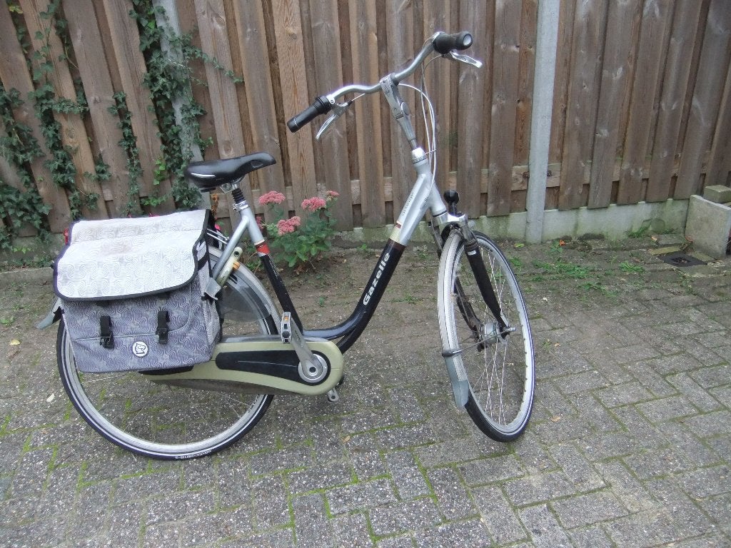 damesfiets, Gebruikt, Versnellingen, Trommelrem, Ophalen