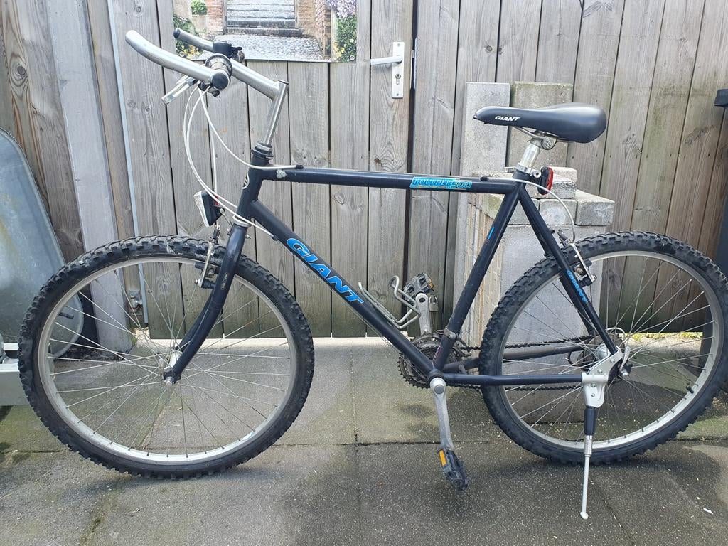Mountainbike Giant blauw, Ophalen, Gebruikt, 26 inch, Velgrem