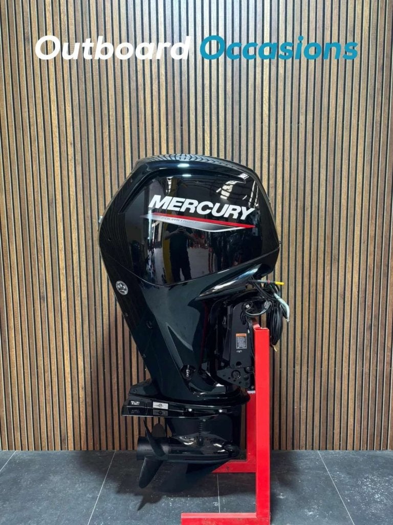 Complete set Suzuki DF250 EFI buitenboordmotor, Watersport en Boten, Niet ingevuld, Viertaktmotor, Niet ingevuld, Zo goed als nieuw