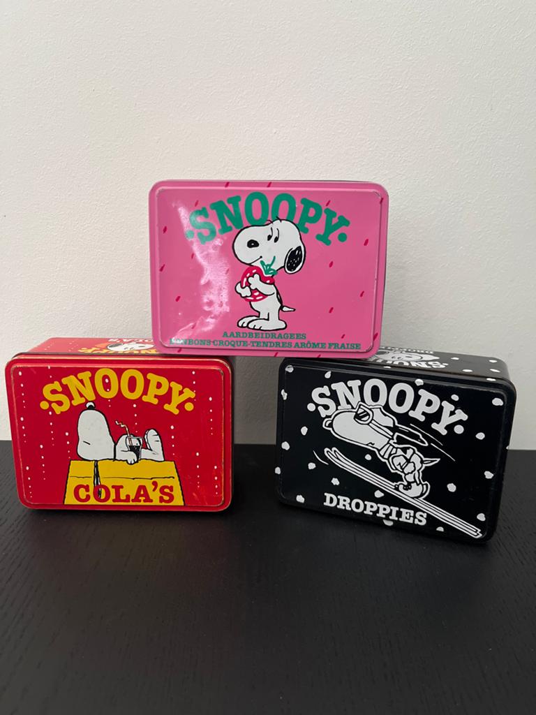 Set van 3 Vintage Snoopy Blikken - Van Nelle - ~12x9x5 cm, Verzamelen, Blikken, Ophalen of Verzenden, Gebruikt, Overige, Van Nelle