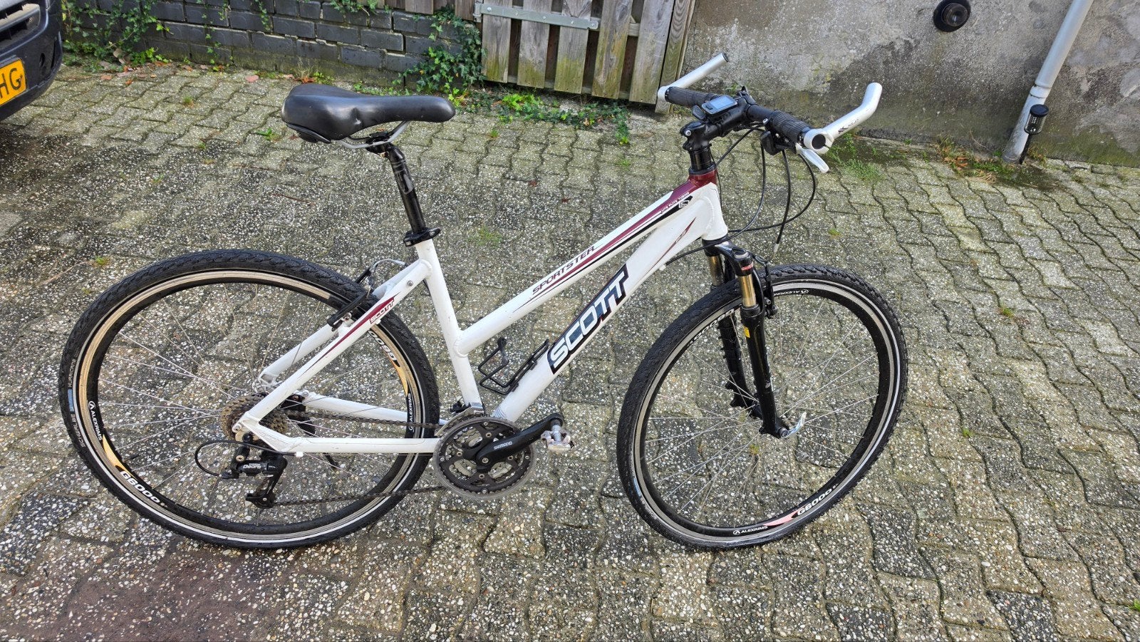 Scott Sportster P5 Damesfiets - Wit, Shimano Deore, Fietsen en Brommers, 28 inch, Gebruikt, Velgrem, Ophalen