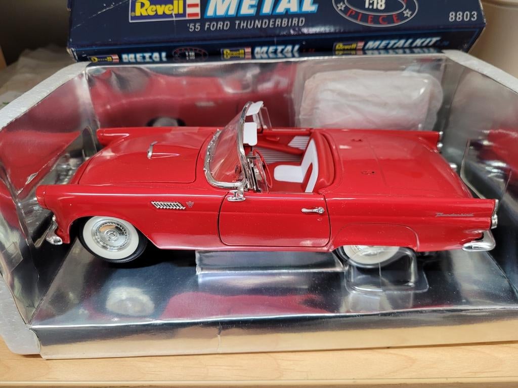 Ford Thunderbird Revell, Hobby en Vrije tijd, Modelauto's | 1:18, Nieuw, Auto, Revell, Ophalen of Verzenden