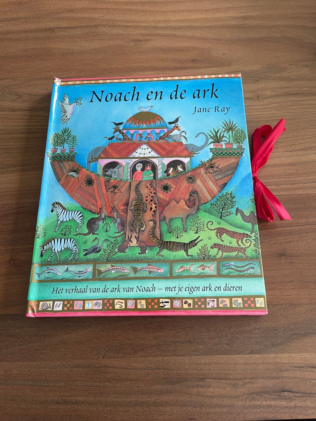 Noach en de ark - Uitklapboek, Boeken, Ophalen of Verzenden, Nieuw, Non-fictie, Uitklapboek