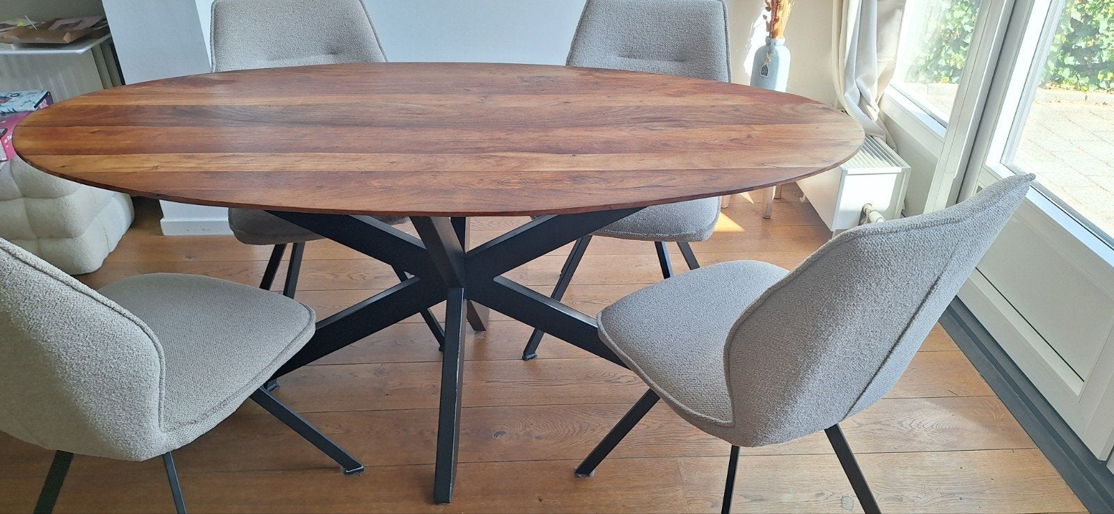 Eettafel hout met stalen poot ovaal 180x90, Ophalen, Gebruikt, 50 tot 100 cm, 150 tot 200 cm