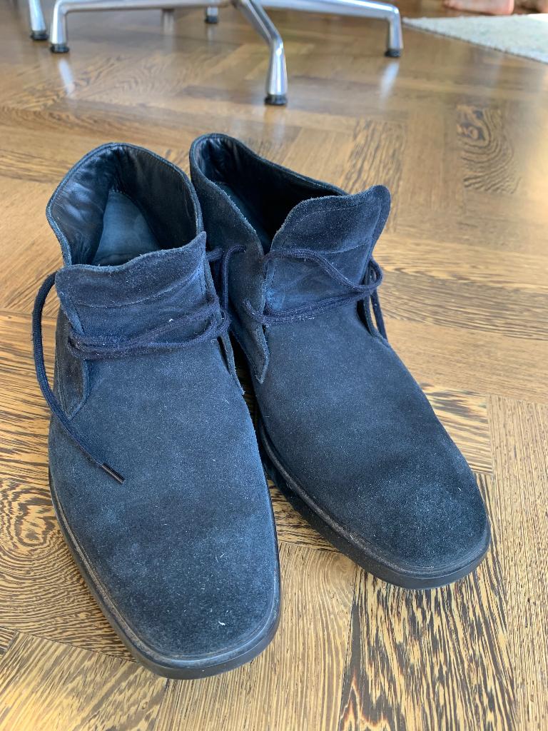 Tod's heren desert boots blauw suede maat 7,5 / 41,5 izgs, Kleding | Heren, Schoenen, Blauw, Boots, Ophalen of Verzenden, Tod's