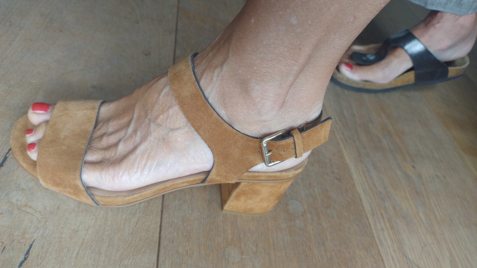 MOOY sandalen, camel suède leer,met hak - Maat 39, Kleding | Dames, Bruin, MOOY, Gedragen, Sandalen of Muiltjes
