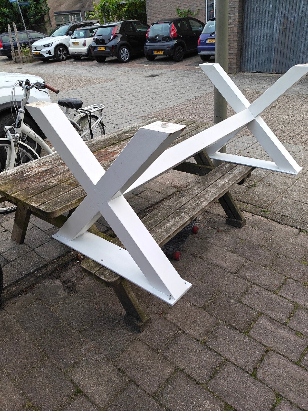 witte houten metalen X-vormige tafelframe tafelpoten GRATIS, Ophalen, Tafelpoot, Gebruikt, 50 tot 100 cm