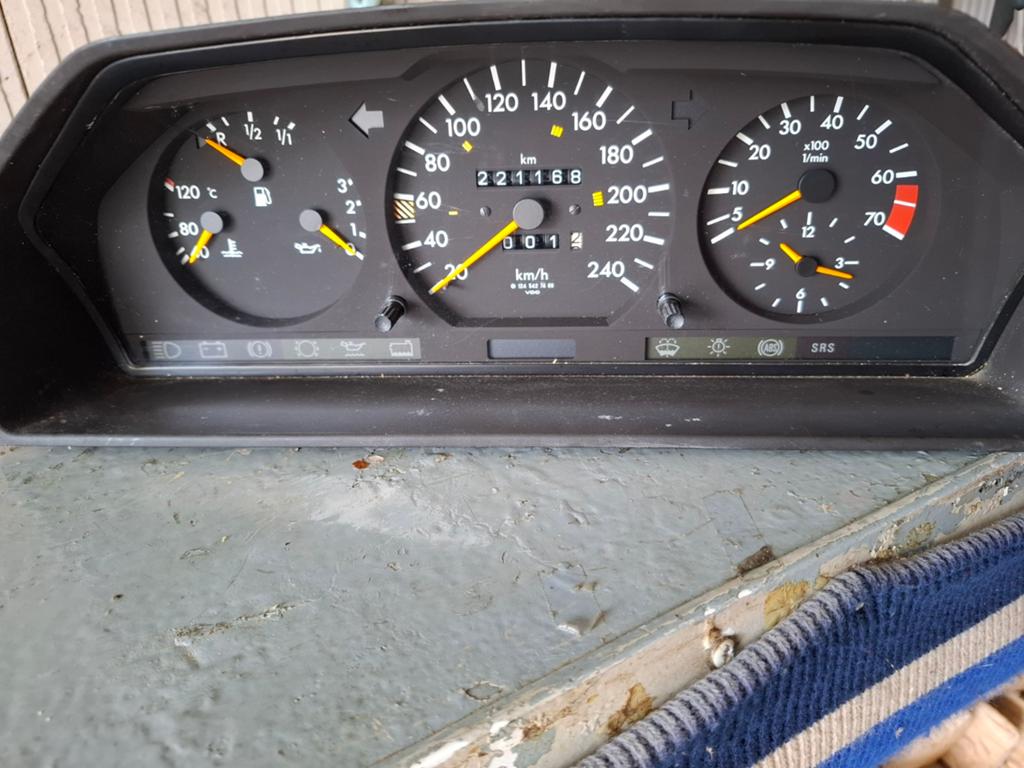 W124 tellerklok benzine, Ophalen of Verzenden, Mercedes-Benz