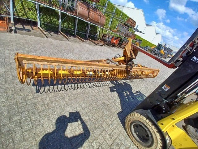 Maaikorf MRLT430.SSHKR, Zakelijke goederen