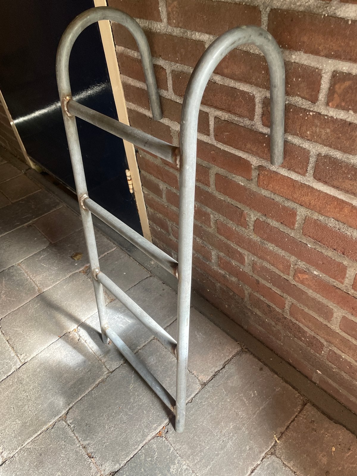 Zwemtrapje met 4 treden - Hoogte 79 cm, Ophalen, Zo goed als nieuw, Minder dan 2 meter