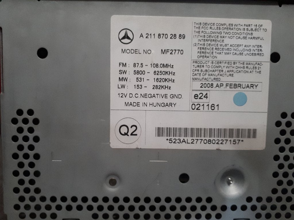 Autoradio cd speler Mercedes W211 S211 W219 A2118702889, Ophalen of Verzenden, Zo goed als nieuw