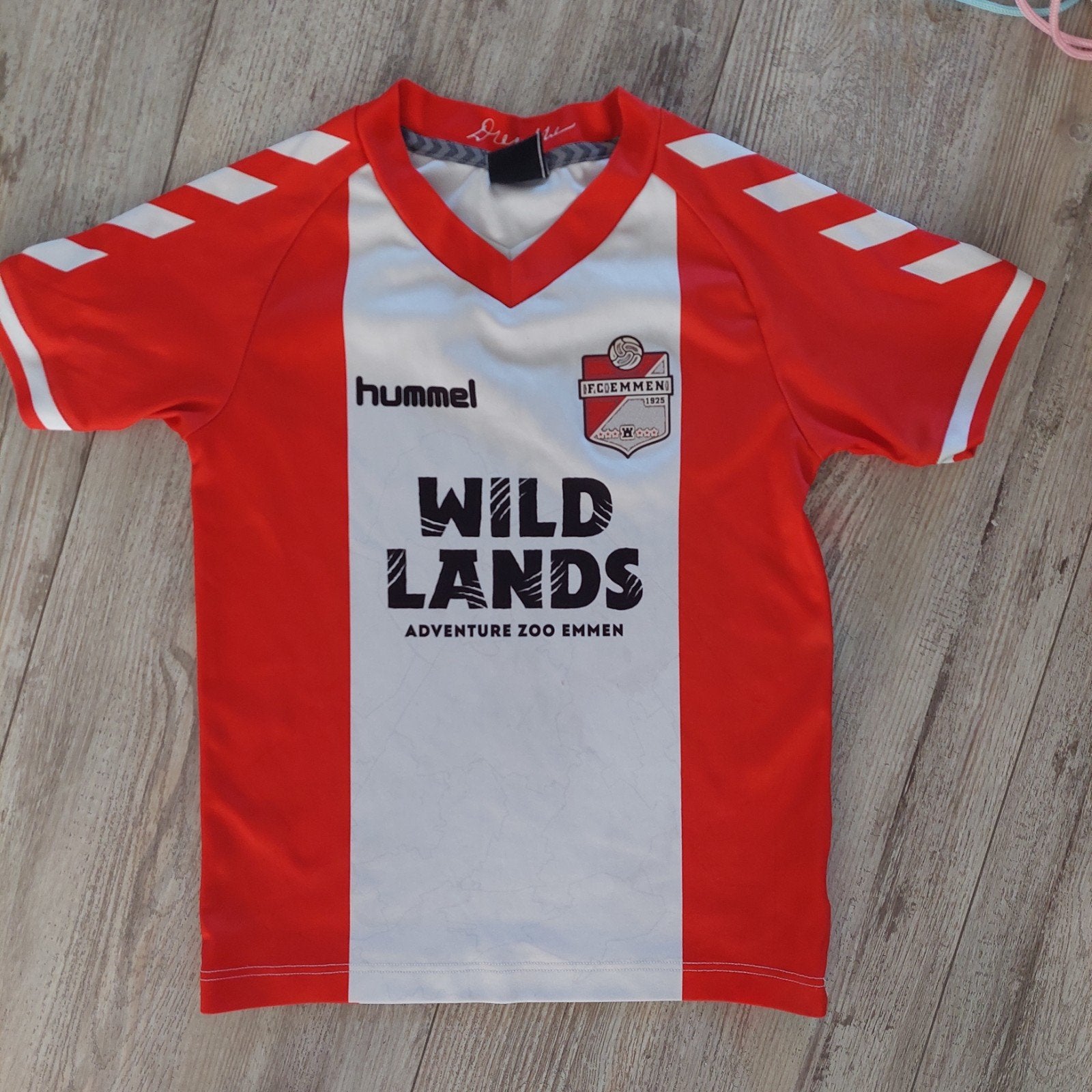 Fc Emmen shirtje maat 116, Sport en Fitness, Voetbal, Maat XS of kleiner, Ophalen of Verzenden, Gebruikt, Shirt