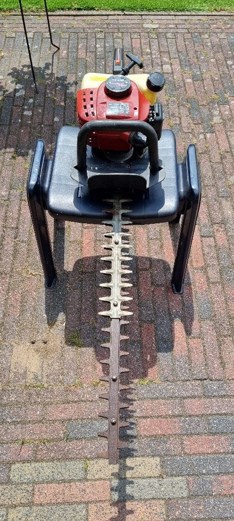 Ikra heggenschaar met benzine motor, Tuin en Terras, Heggenscharen, Ophalen, Gebruikt, Benzine, IKRA Mogatec