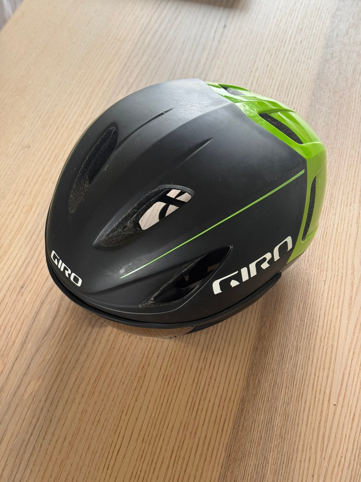 Giro Vanquish Aero Helm, Fietsen en Brommers, Fietsaccessoires | Fietskleding, Ophalen, Zo goed als nieuw, Bovenkleding, Heren