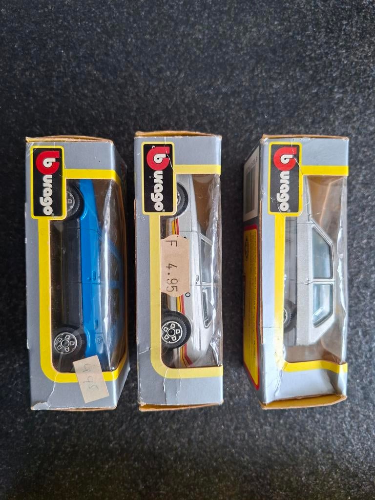 Bburago Fiat, Saab en Alfa Romeo in kleine box, Ophalen of Verzenden, Nieuw, Auto, Overige merken