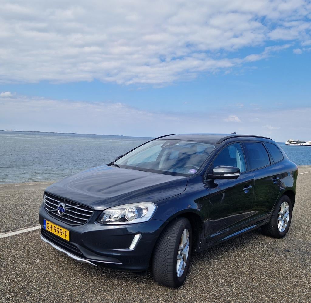 Volvo XC60 2.0 T5 | Dealer onderhouden | Navi | Trekhaak, Euro 6, 4 cilinders, 1969 cc, 1622 kg