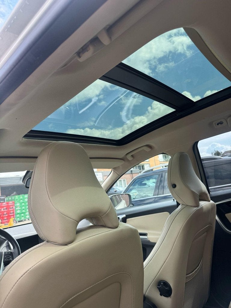 Volvo XC60 3.0 T6 AWD Summum Afn. Trekhaak,19 inch LM wielen, Automaat, Euro 5, Gebruikt, 2953 cc