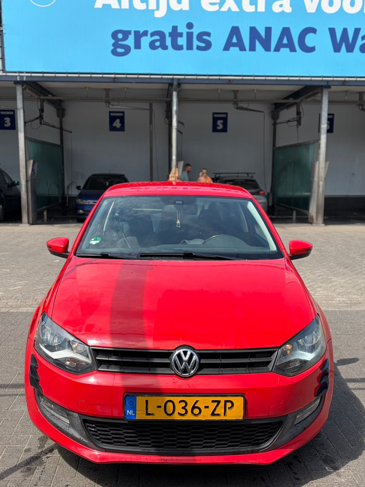 Volkswagen Polo 1.2 51KW 2010 Rood, Auto's, Voorwielaandrijving, Euro 5, Navigatiesysteem, 1198 cc