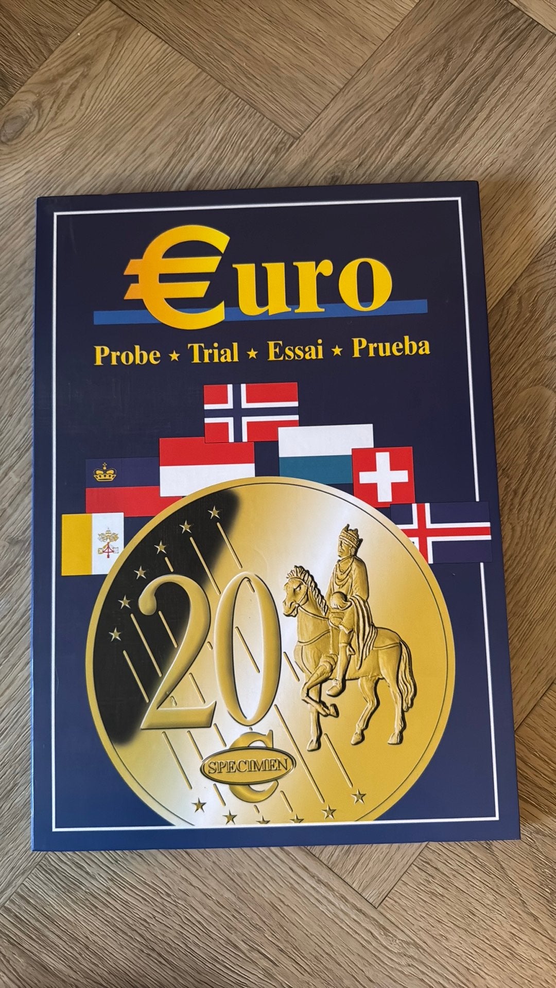 Munten boek met verschillende landen, Ophalen of Verzenden, Buitenland, Munten