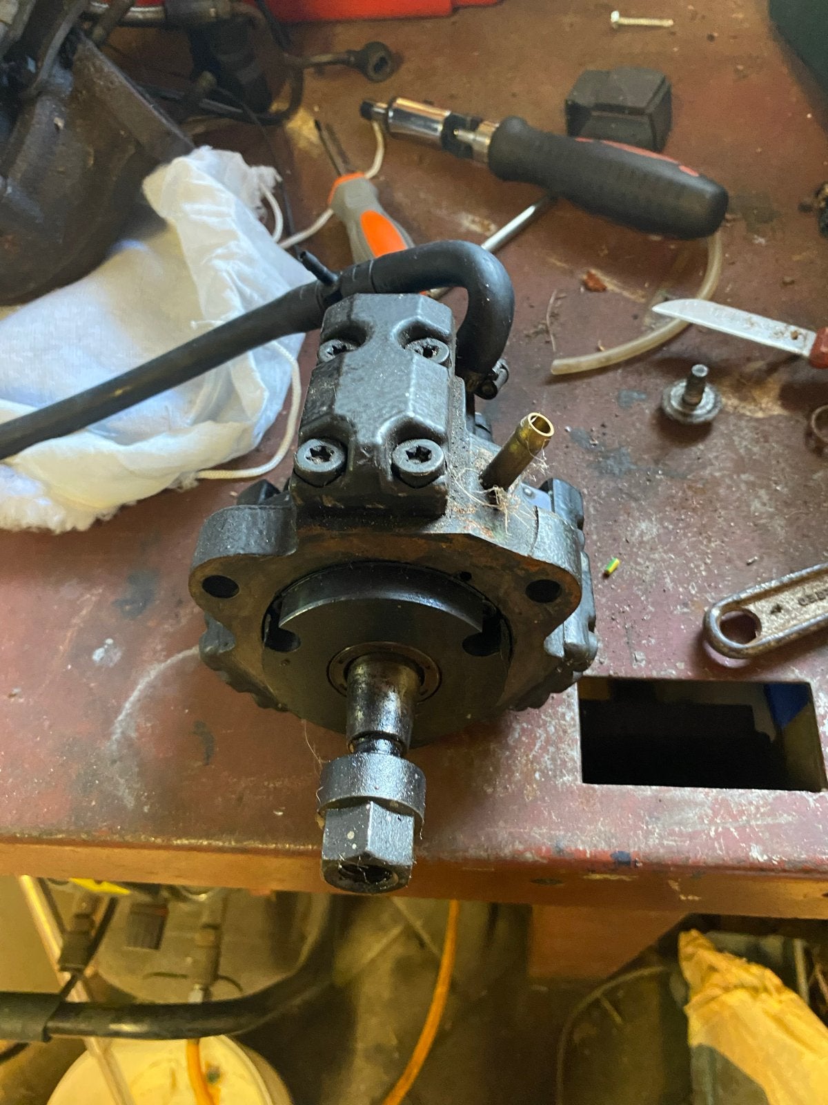 Bosch Brandstofpomp 0 445 010 009 - Gebruikt bmw, Ophalen of Verzenden, Gebruikt, Overige automerken