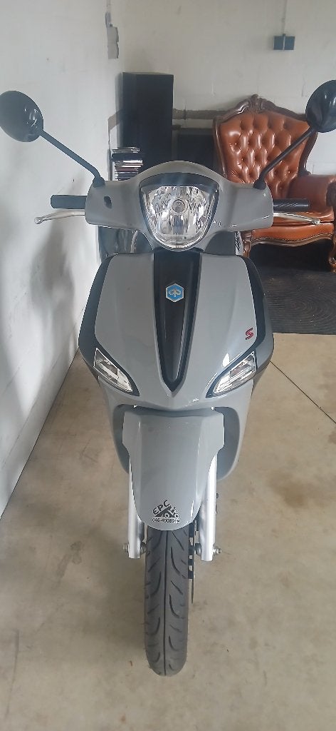 Piaggio Liberty S 125 ABS, Scooter, Occasion, Particulier, 11 kW of minder