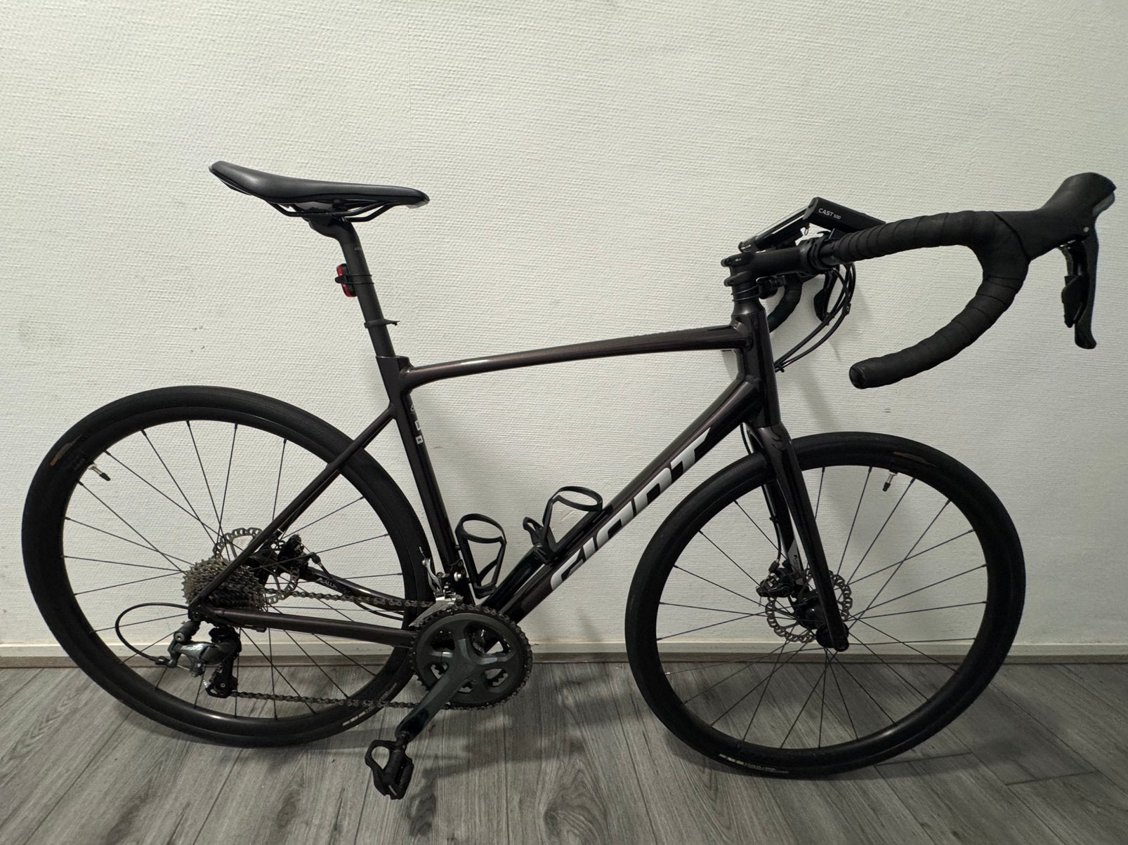 Giant racefiets met wielerkleding, schoenen, helm en bril, Ophalen, 28 inch, Gebruikt, Heren