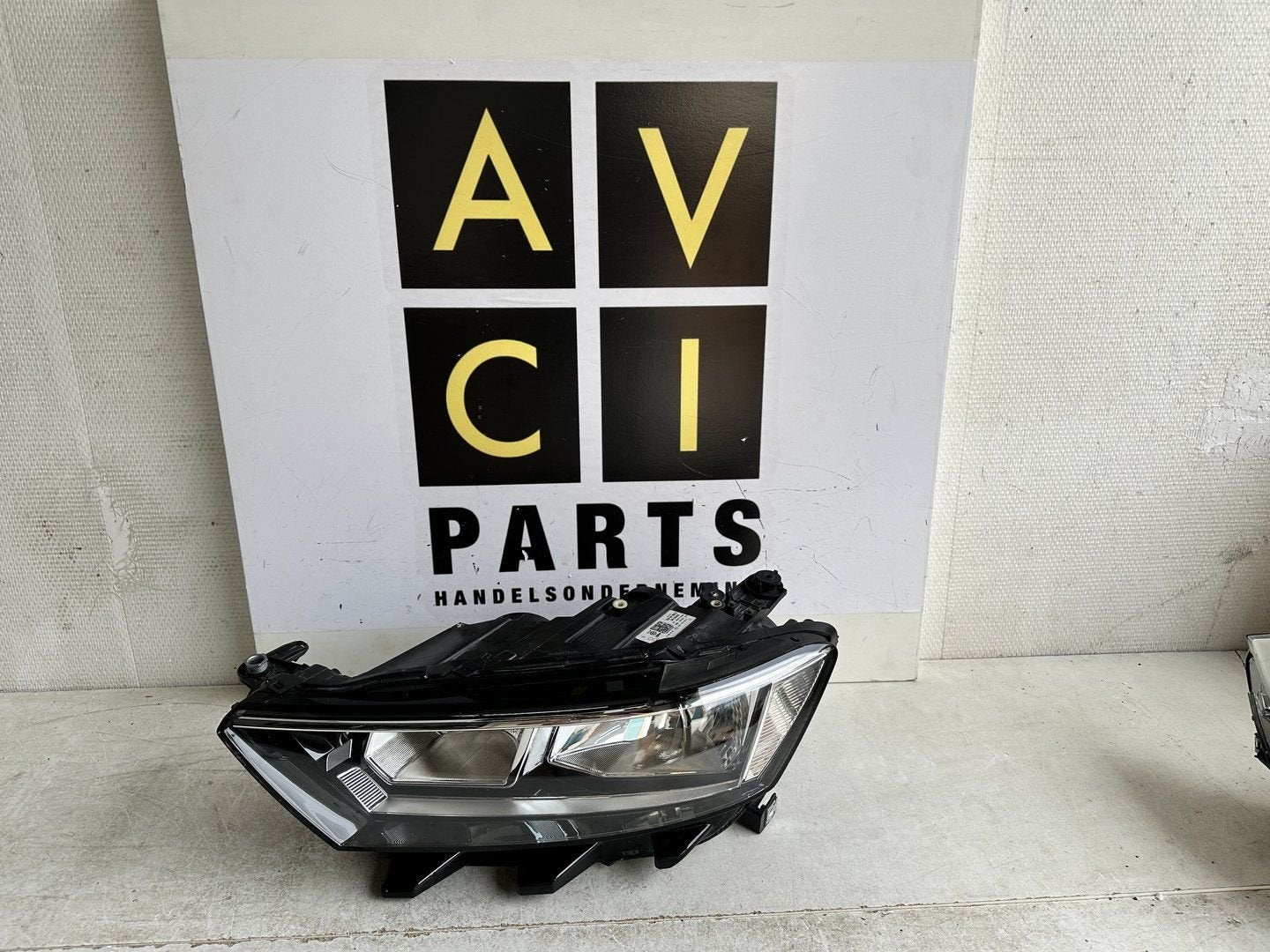 Koplamp Volkswagen T Roc 2GA H7 Halogeen Links 2GA941005B, Gebruikt, -, Volkswagen, -