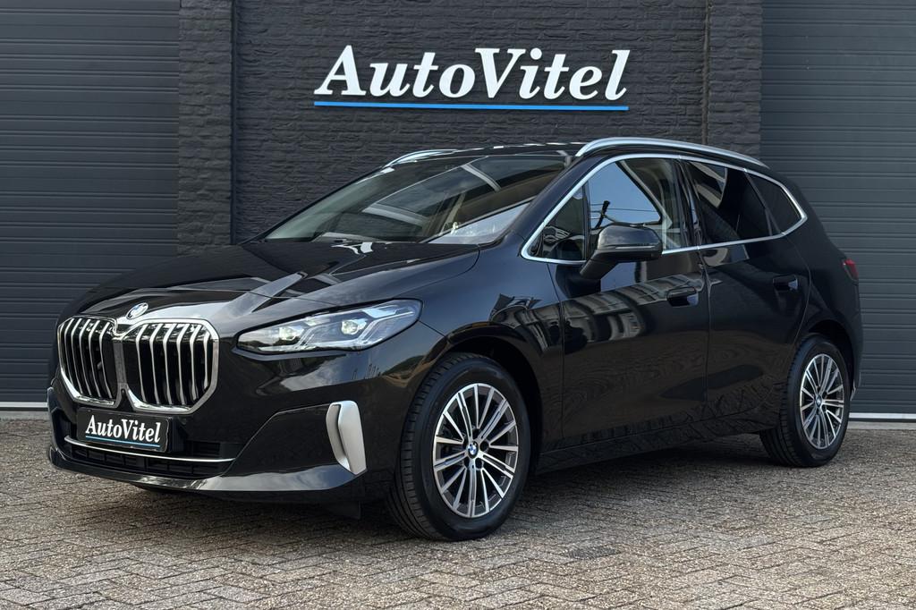 BMW 2 Serie Active Tourer 218i | Harman Kardon | Head-up | C, 136 pk, Gebruikt, 1445 kg, Zwart